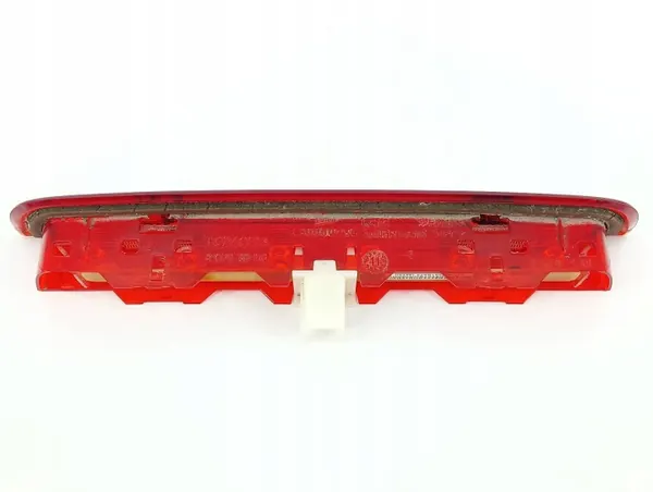 Luz Stop Toyota Yaris III 815700D150 OEM image 3