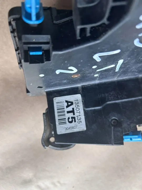 Vänster Bakdörrslås 13507135 Cadillac ATS image 2