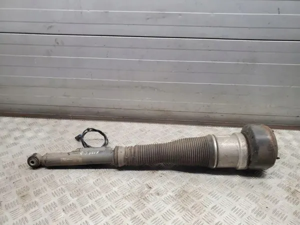 Amortecedor Airmatic Direito Traseiro OEM 2213202213 image 3