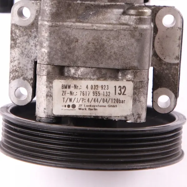 BMW E81 E87 E90 116i 316i N45 Vattenpump Termostat 7500597 image 9