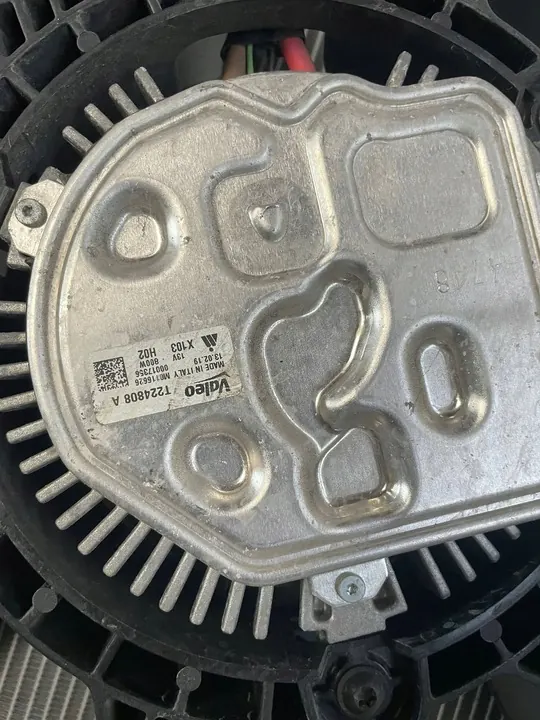 Viga de Grade do Radiador Frontal Renault Kadjar Lift 1.7 DCI image 6