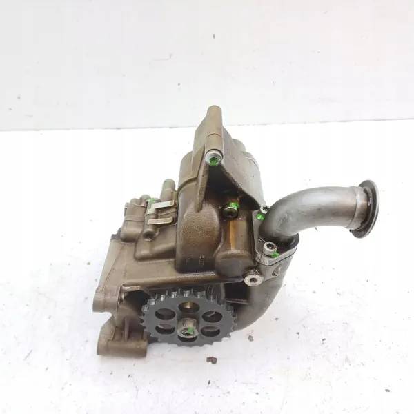 Pompe à huile BMW OE 7834762 - État utilisé image 4