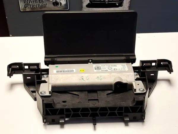Audi Q5 radion navigointinäyttö OEM 80A919604A image 5