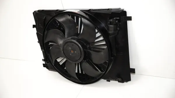 Koelventilator OEM 368446597 voor Mercedes W204 2007-2011 image 3