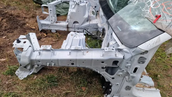 Jeep OE främre vänster stänkskärm för Grand Cherokee WL image 5