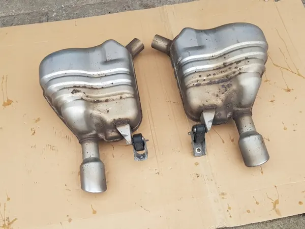 Kit de escape OEM V6 TDI FSI TFSI - Usado image 2