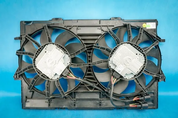 Radiatorventilator OEM 4H0121003N voor Audi S6 RS6 4G A8 image 2