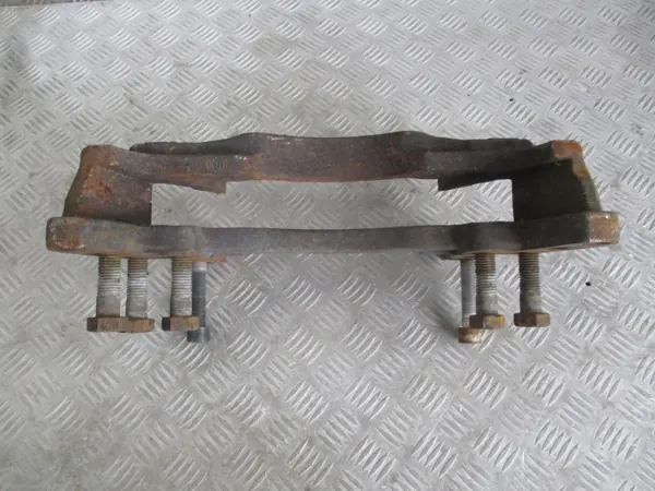 JARZMO PRZÓD SCANIA R 2004-2012 OEM Etunivel Käytetty image 4