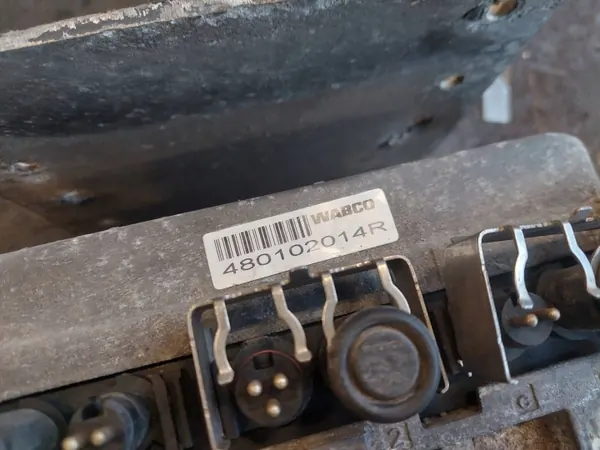 Modulateur de pression ABS OEM 480102014R 24V 4S 3M image 6