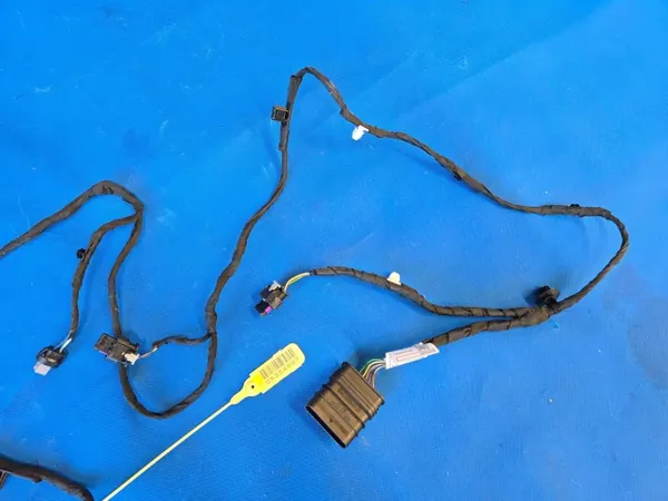 BMW Voorbumper PDC-set OEM QUA11844 - Gebruikt image 3