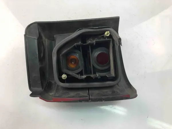 Lámpara trasera izquierda VW PASSAT B3/B4 333945112 image 3