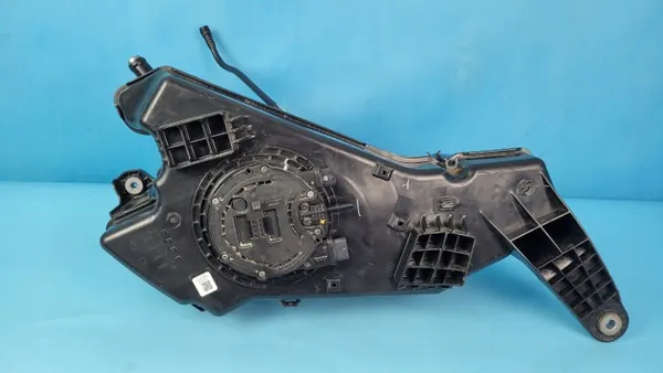 BMW X6 G06 polttoainepumppu OEM 7478760 8740279 image 3