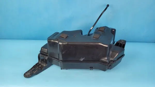 BMW X6 G06 polttoainepumppu OEM 7478760 8740279 image 9