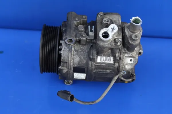 Compresor de aire acondicionado OE Mercedes W221 A0022301111 image 3