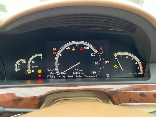 Compresor de aire acondicionado OE Mercedes W221 A0022301111 image 9