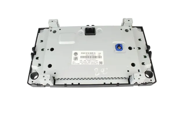 Écran radio navigation OEM 3G0919605D VW Passat B8 image 6