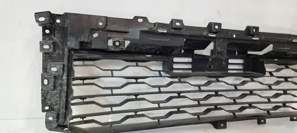 Griglia paraurti anteriore Mitsubishi L200 VI 2019-2024 OEM image 7