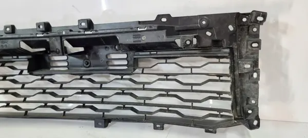 Griglia paraurti anteriore Mitsubishi L200 VI 2019-2024 OEM image 8