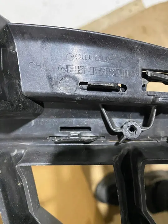 Grade de Ventilação Frontal Audi Q2 - 81A853651H image 3