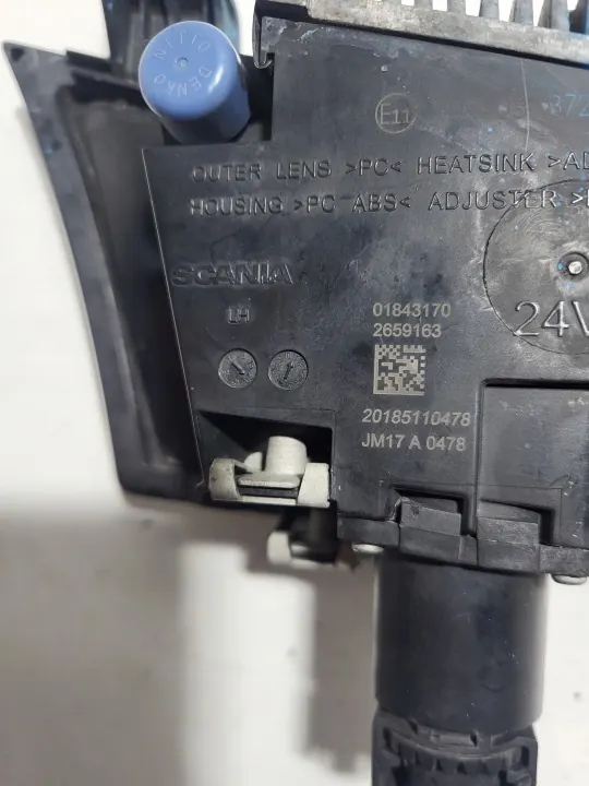 Farol Halogéneo Scania OEM 26569163 - Usado image 7