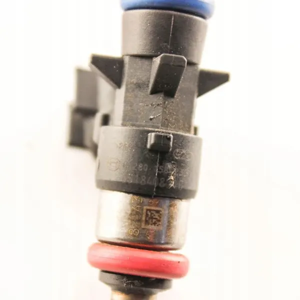 Dodge Caravan 2016 Iniettore di carburante OEM 05184085AC image 5