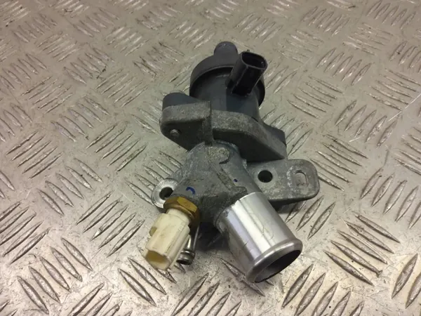 Termostato Toyota C-HR I 2019 OEM SKE31303 image 3