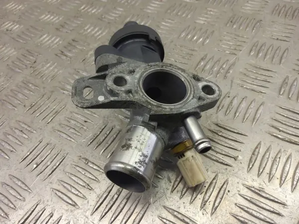 Termostato Toyota C-HR I 2019 OEM SKE31303 image 4