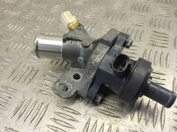 Termostato Toyota C-HR I 2019 OEM SKE31303 image 5