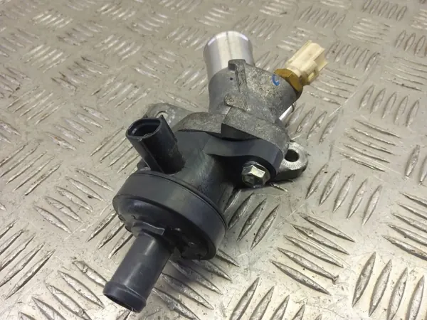Termostato Toyota C-HR I 2019 OEM SKE31303 image 8