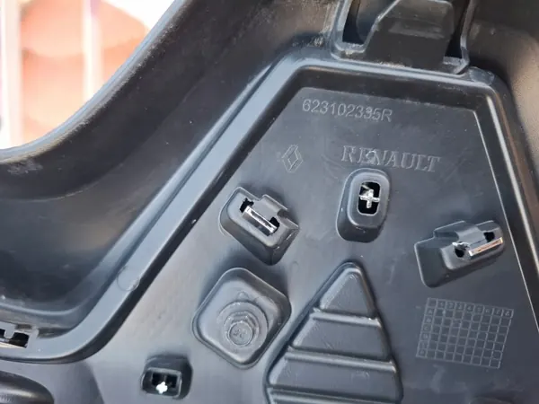 Rejilla OEM 623102335R para Renault Captur 2013-2016 image 5