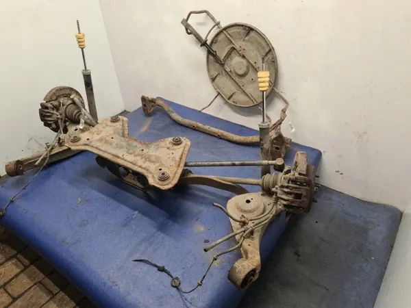 OEM SIMAR-58248- takajousipalkki Hyundai Santa Fe I:lle image 10