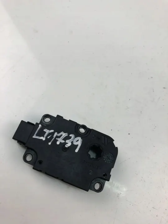 Audi Q7 Lämmitysventtiili OEM CZ1139400041 image 2