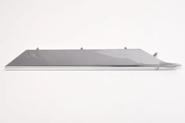 Aston Martin Vantage Lokasuoja OEM 6G33280B62A Oikea image 2