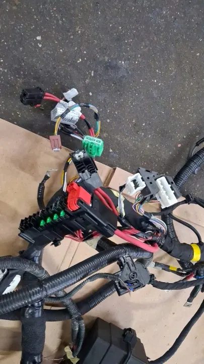Motorrumslock OEM 403884833R för Renault Austral image 6