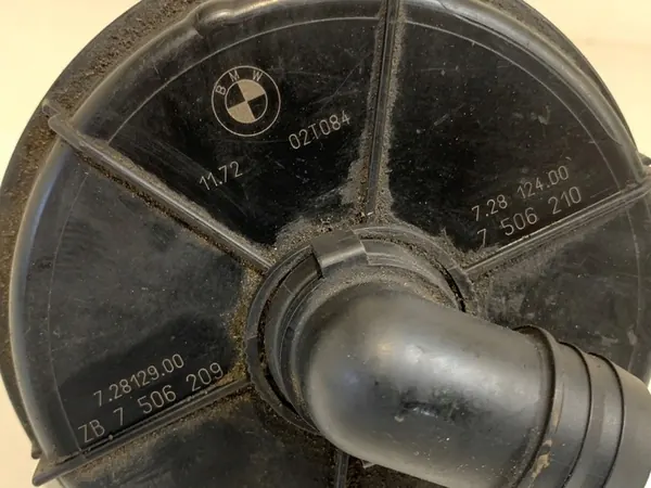 Bomba de aire secundaria BMW E46 1.6 115CV 1997-2005 OEM image 4