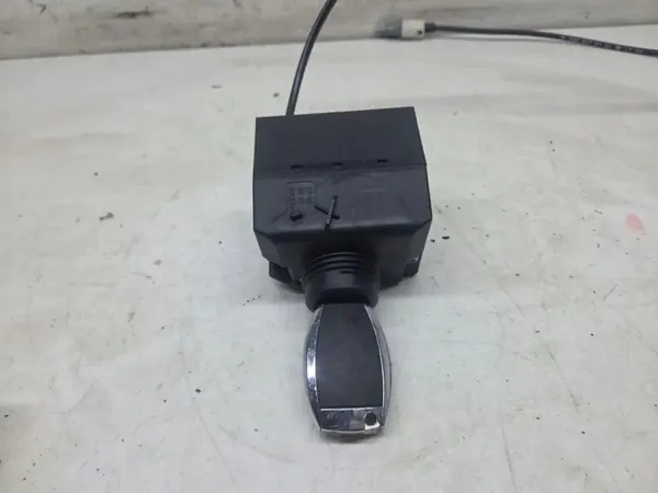 Interrupteur de contact OEM 2115451408 Mercedes E W211 image 2
