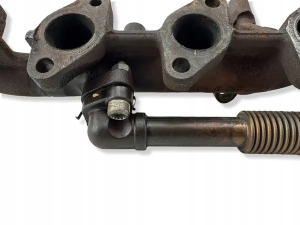 Pakoputken keräin Hyundai ix35 2013 OEM LAA30906 image 4