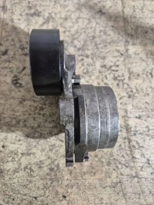 Tensor de Correa Audi 3.0 TDI OEM 059903133AE image 4