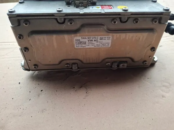Cupra Formentor 1.4 e-TSI Invertterimoduuli OEM 5WA907070C image 5