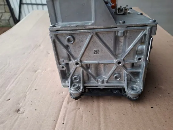 Cupra Formentor 1.4 e-TSI Invertterimoduuli OEM 5WA907070C image 8