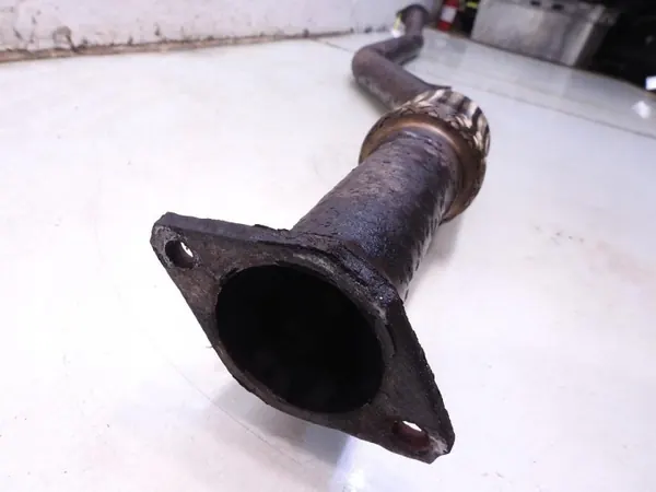Tuyau d'échappement OEM 98765432 Subaru Outback IV 2.0 D image 6
