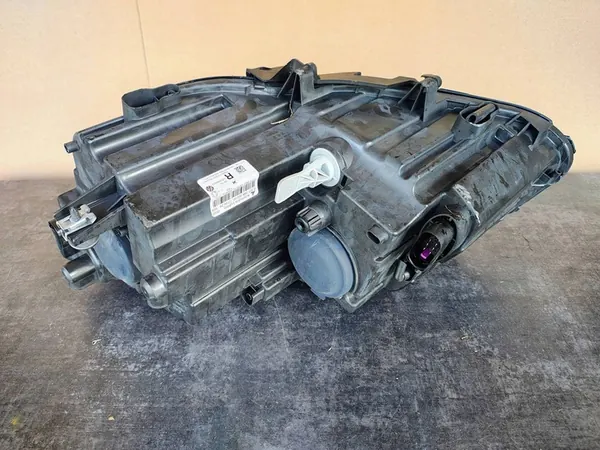 Oikea Ajovalo Volkswagen Touran II 1T1941006H image 6