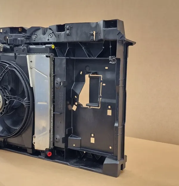 Voorste Radiator PAS C2 C3 DS3 207 208 2008 image 2