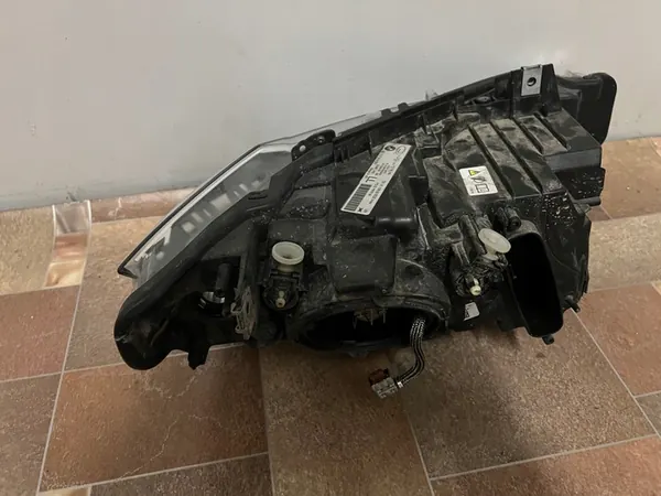 Farol dianteiro esquerdo BMW F30 F31 OEM 63117314531 image 10