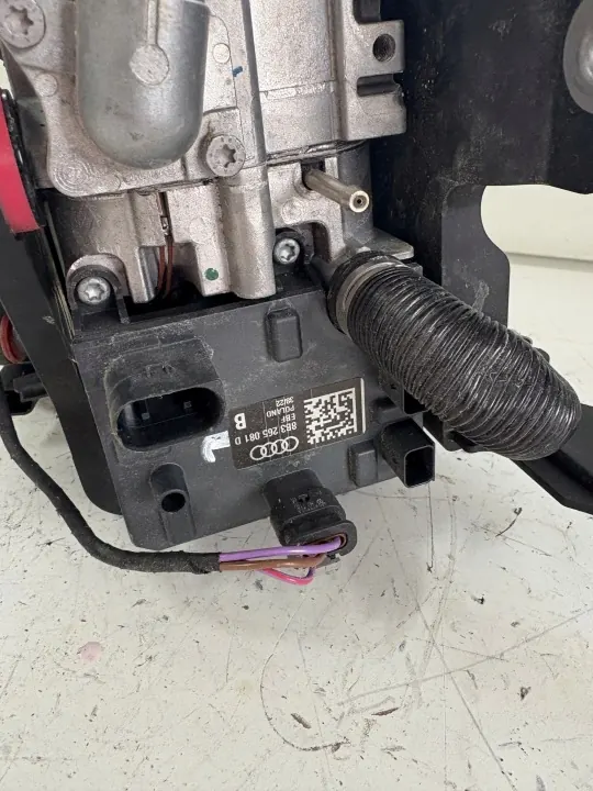 Webasto parkeerverwarming Audi OEM 8B3265081D image 3