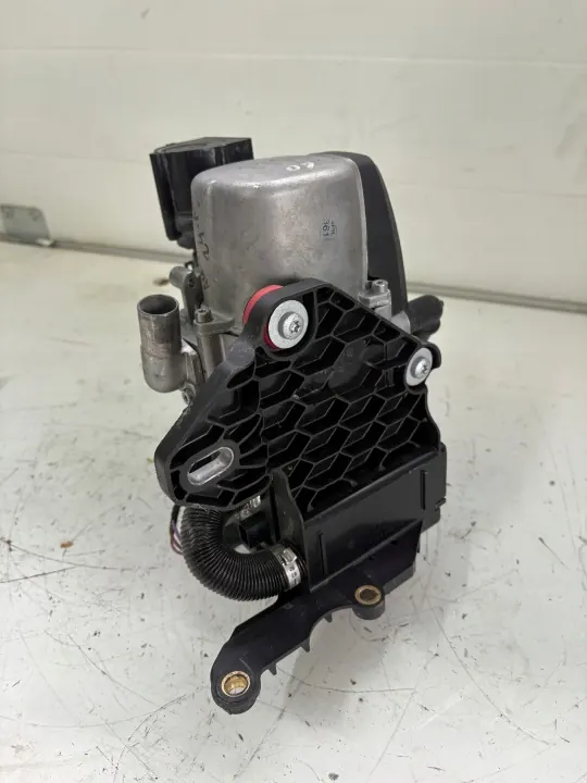 Webasto parkeerverwarming Audi OEM 8B3265081D image 4