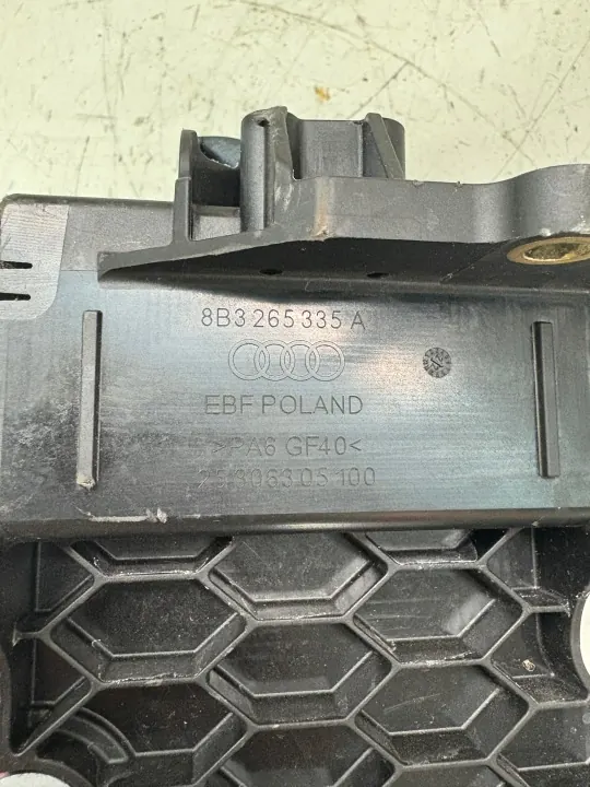 Webasto parkeerverwarming Audi OEM 8B3265081D image 6