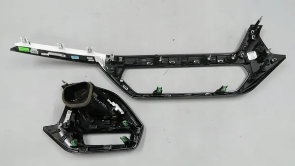 BMW F40 F44 Konsol Dekorlist OEM 9631119 Belyst image 6