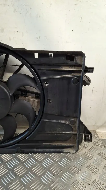 Volvo Jäähdytinpuhaltimen Moduuli OEM 1137328366 image 9