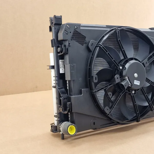 Conjunto de Ventilador de Refrigeración Logan Lodgy Sandero Dokker image 3